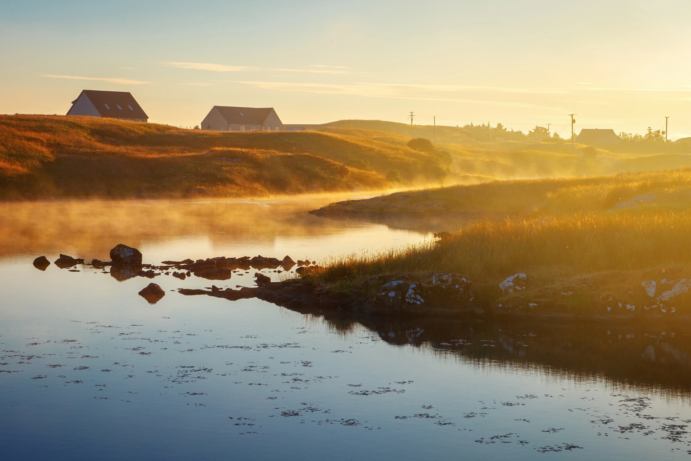 Lochmaddy,_North_Uist_Island[1].webp